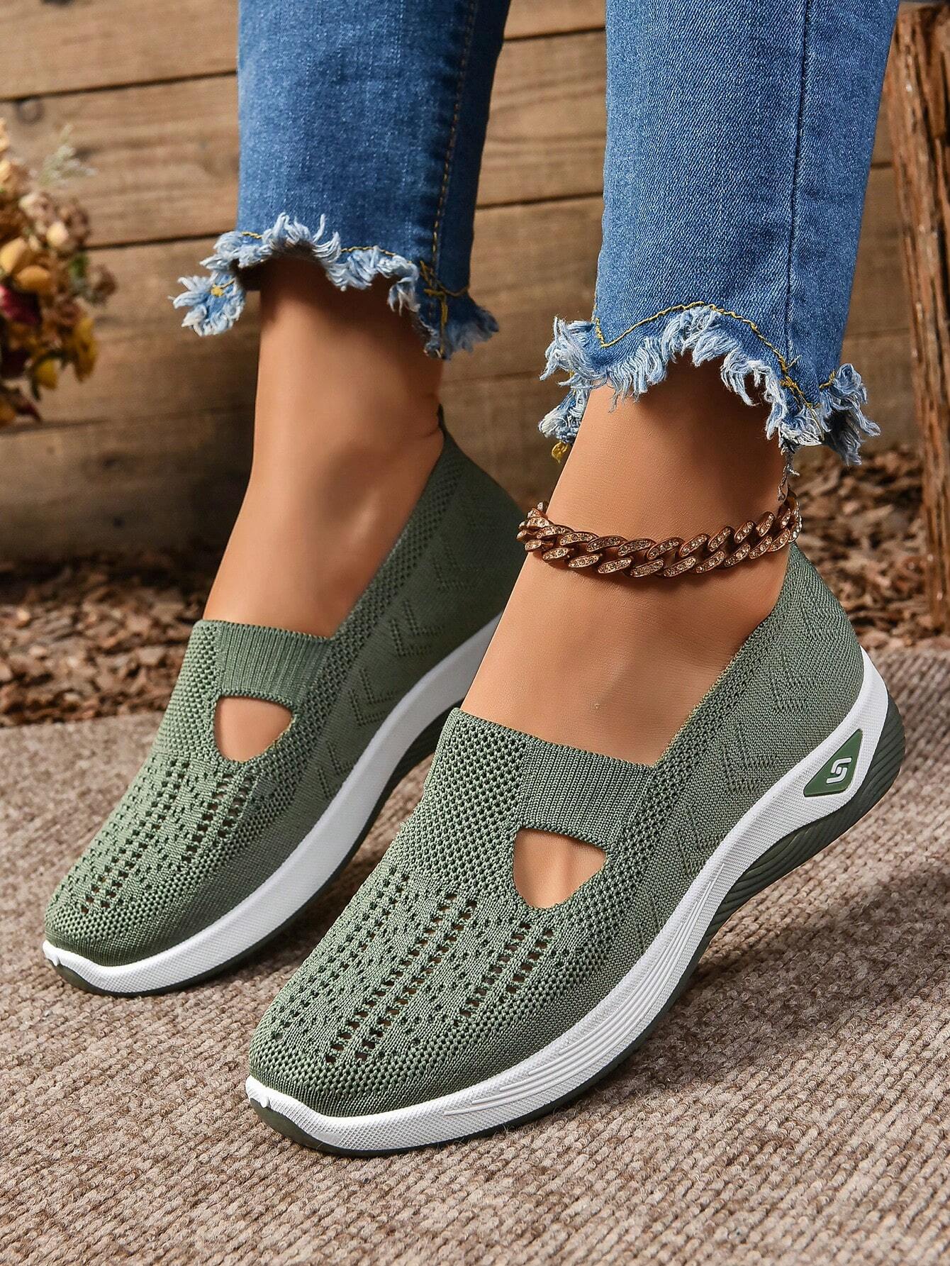 Roxanne | Women's Slip On Casual Walking Shoes