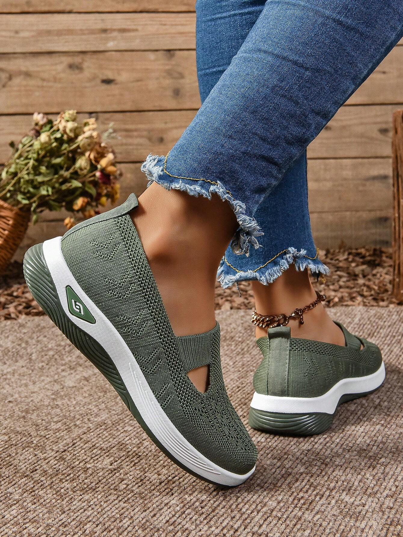 Roxanne | Women's Slip On Casual Walking Shoes