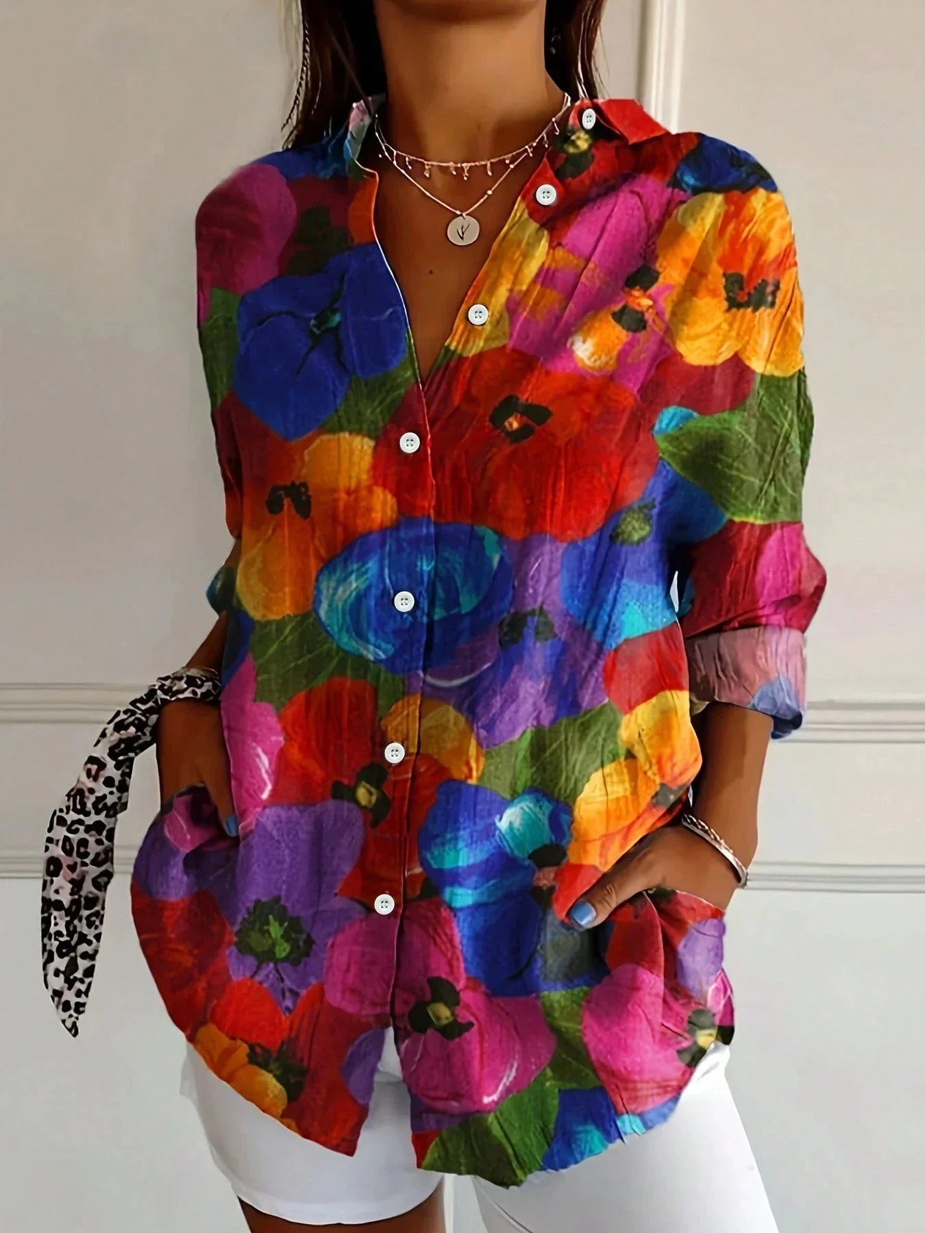 Leonor | Colorful Summer Blouse with Playful Print