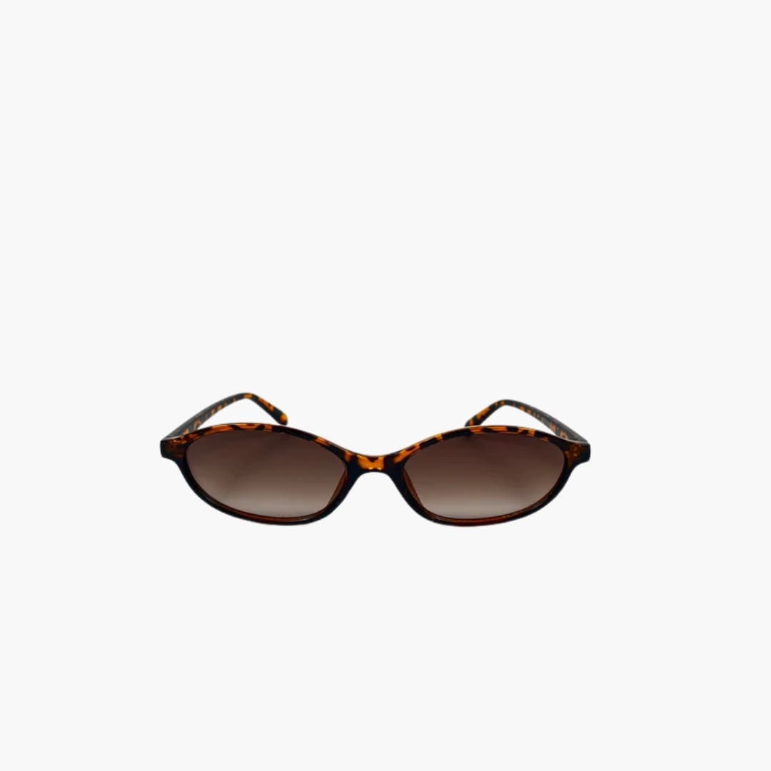 Women's Sunglasses with Cat-Eye Frame and Slim Structure