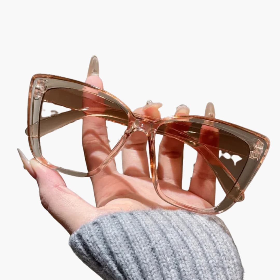 Women's Sunglasses with Cat-Eye Frame and UV400 Lenses
