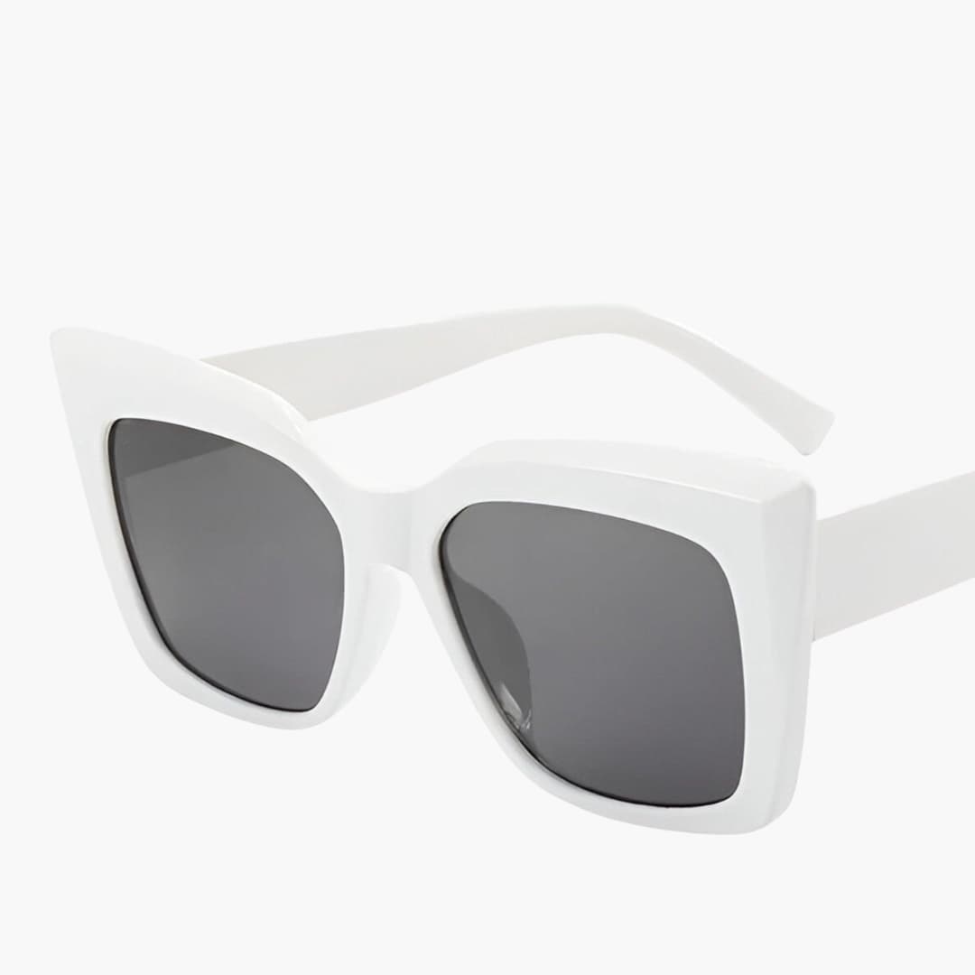 Women's Sunglasses with Oversized Cat-Eye Frame and UV Lenses