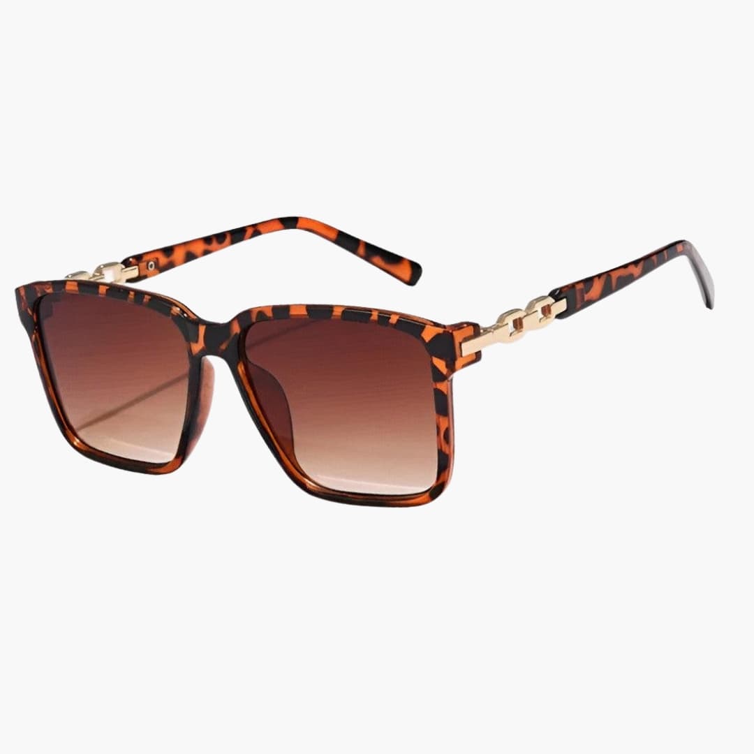 Women's Sunglasses with Square Frame and Gradient Lenses