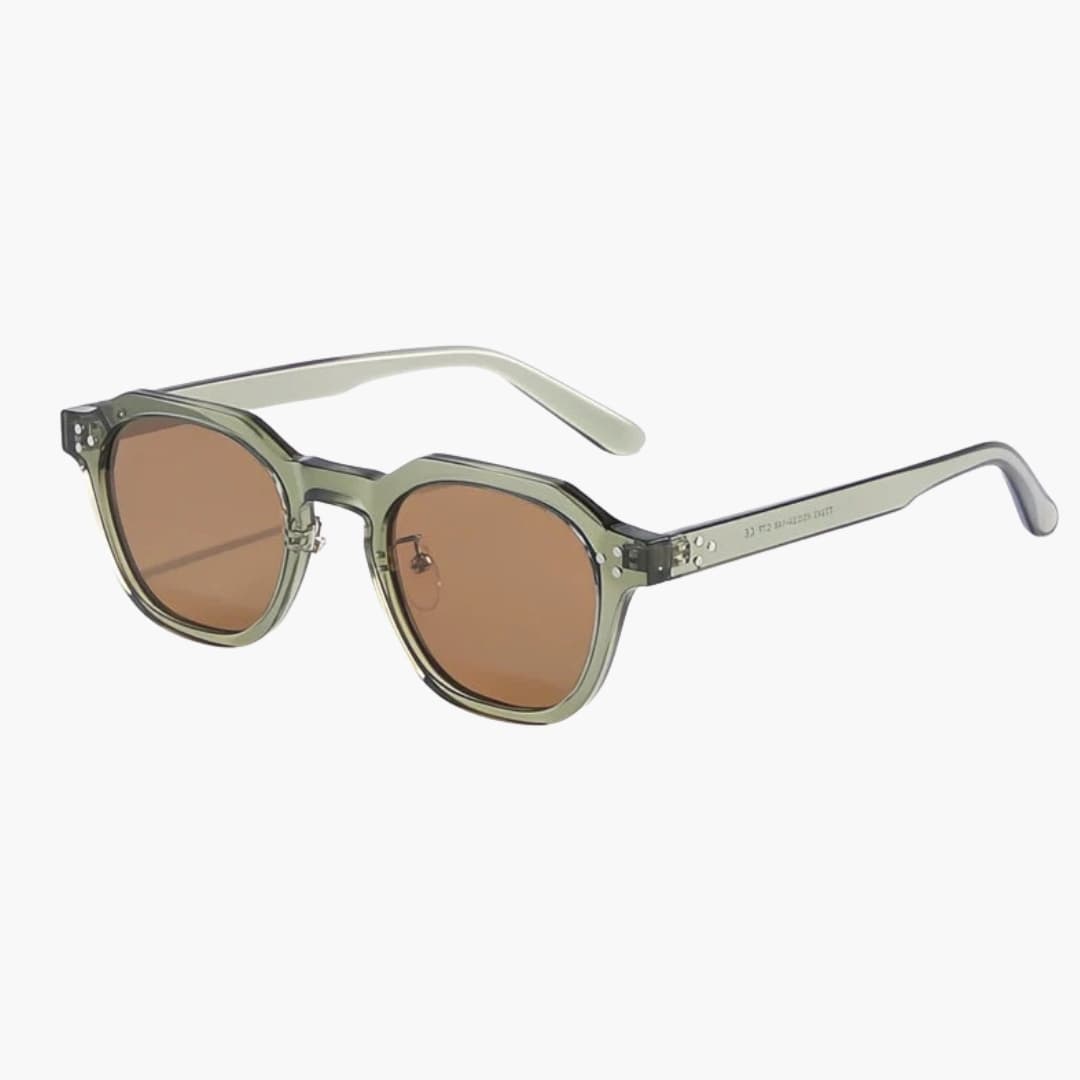Women's Sunglasses with Square Frame and Tinted Lenses
