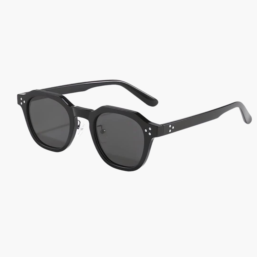 Women's Sunglasses with Square Frame and Tinted Lenses