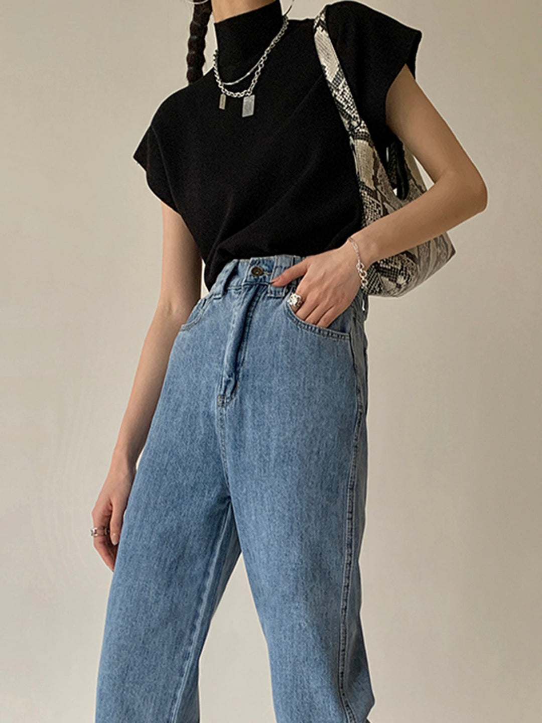 Darla | Mock Neck Short Sleeve Casual Top